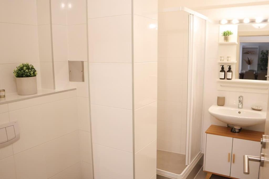 Charming, Modern & Spacious Apartment Bécs Kültér fotó