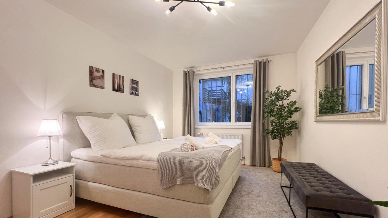 Charming, Modern & Spacious Apartment Bécs Kültér fotó